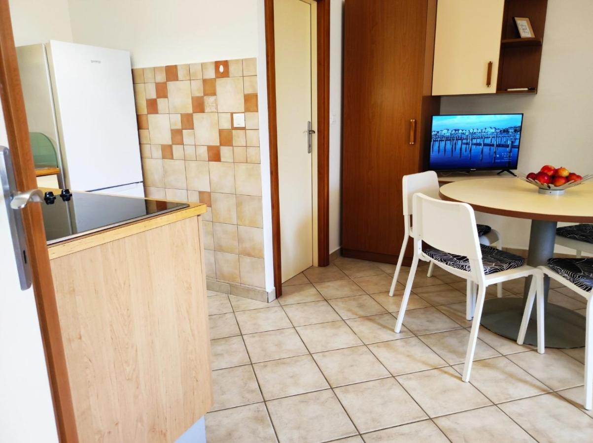 Apartment Rose Krk Town Dış mekan fotoğraf