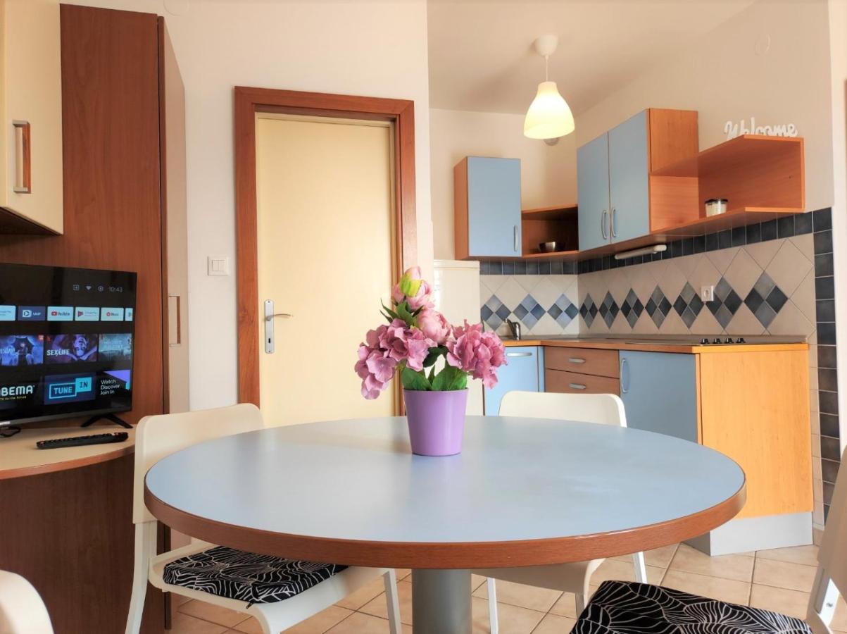 Apartment Rose Krk Town Dış mekan fotoğraf