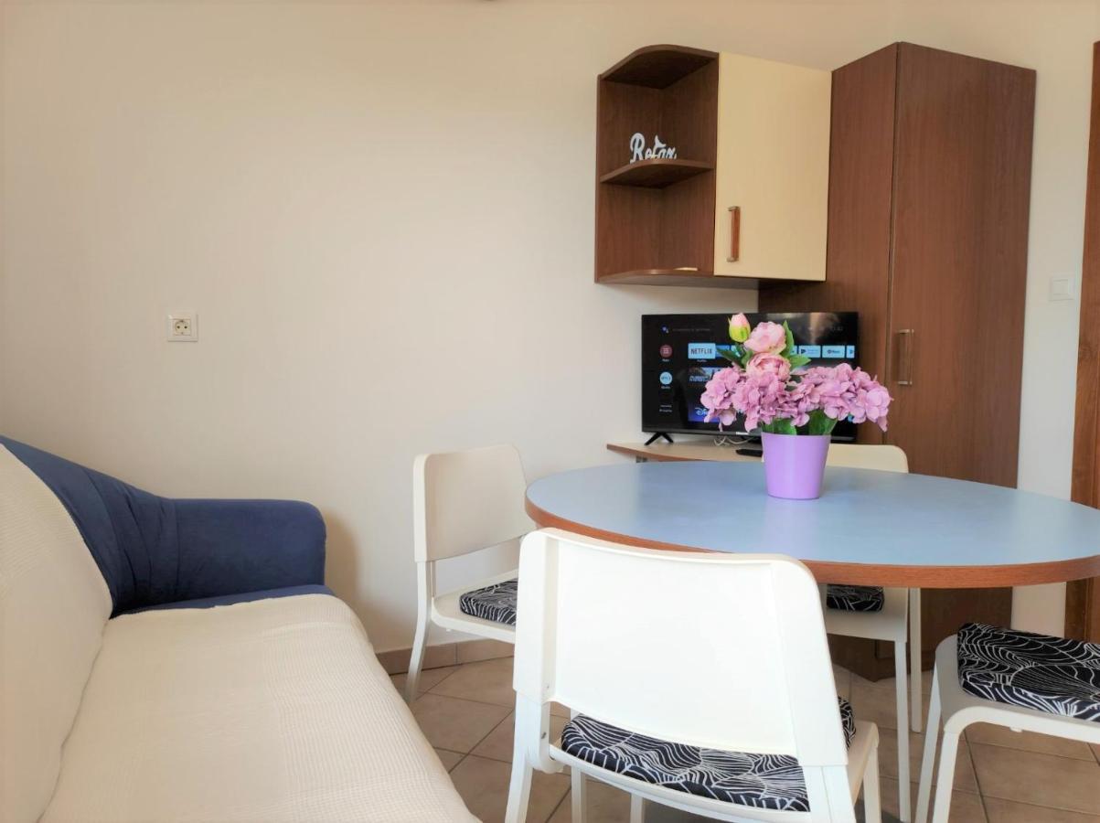 Apartment Rose Krk Town Dış mekan fotoğraf